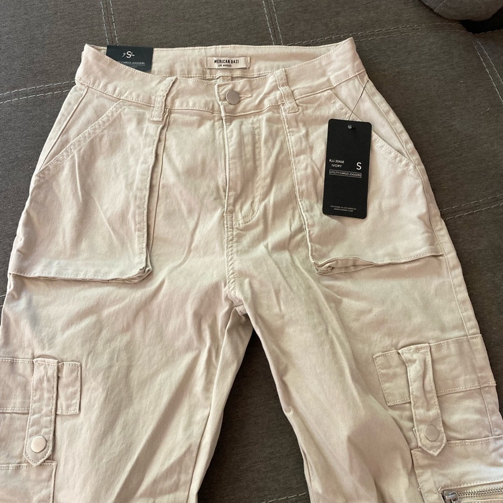 NWT American Bazi Ivory Cargo Joggers - Picture 3 of 7